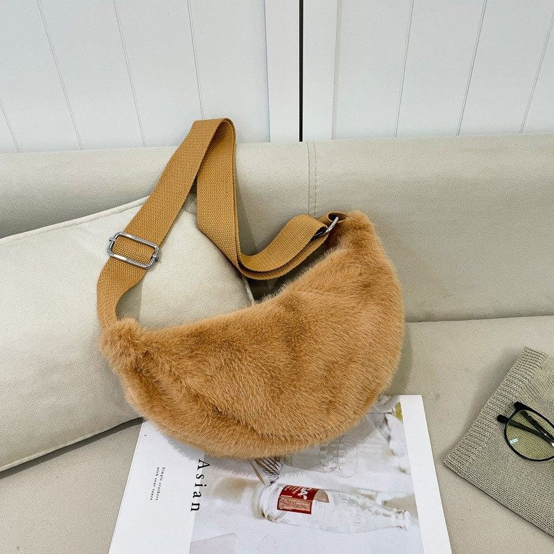 Womens Casual All-match Shoulder Bag Stylish Lightweight And Perfect For A Slung Look