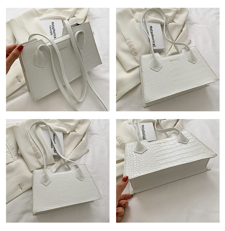 spring and summer new fashion shoulder portable small square bag