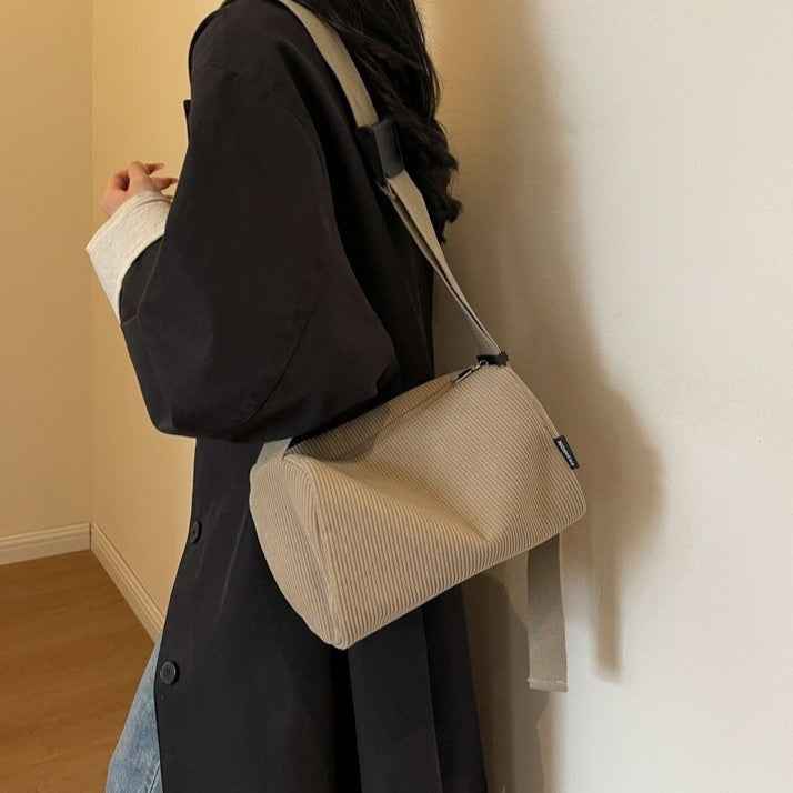 fashionable solid color simple womens shoulder crossbody bag