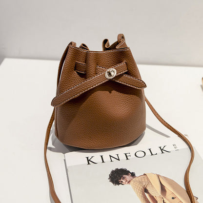 all match lychee pattern bucket bag