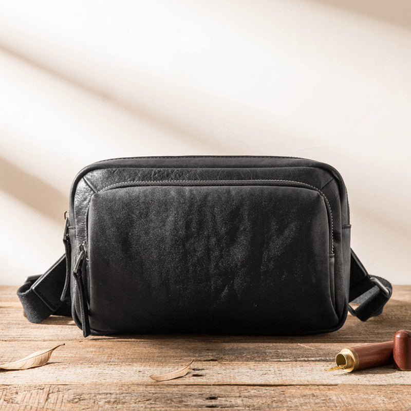 large capacity shoulder bag made of cowhide