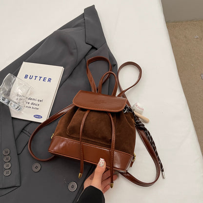 cb76b7886472964b3b642ac77ea7928c