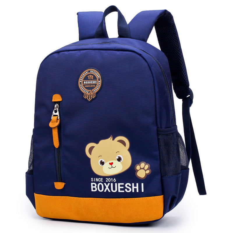 a cartoon bear nursery school schoolbag schoolbag schoolboy boy and boy baby boy and baby travel back