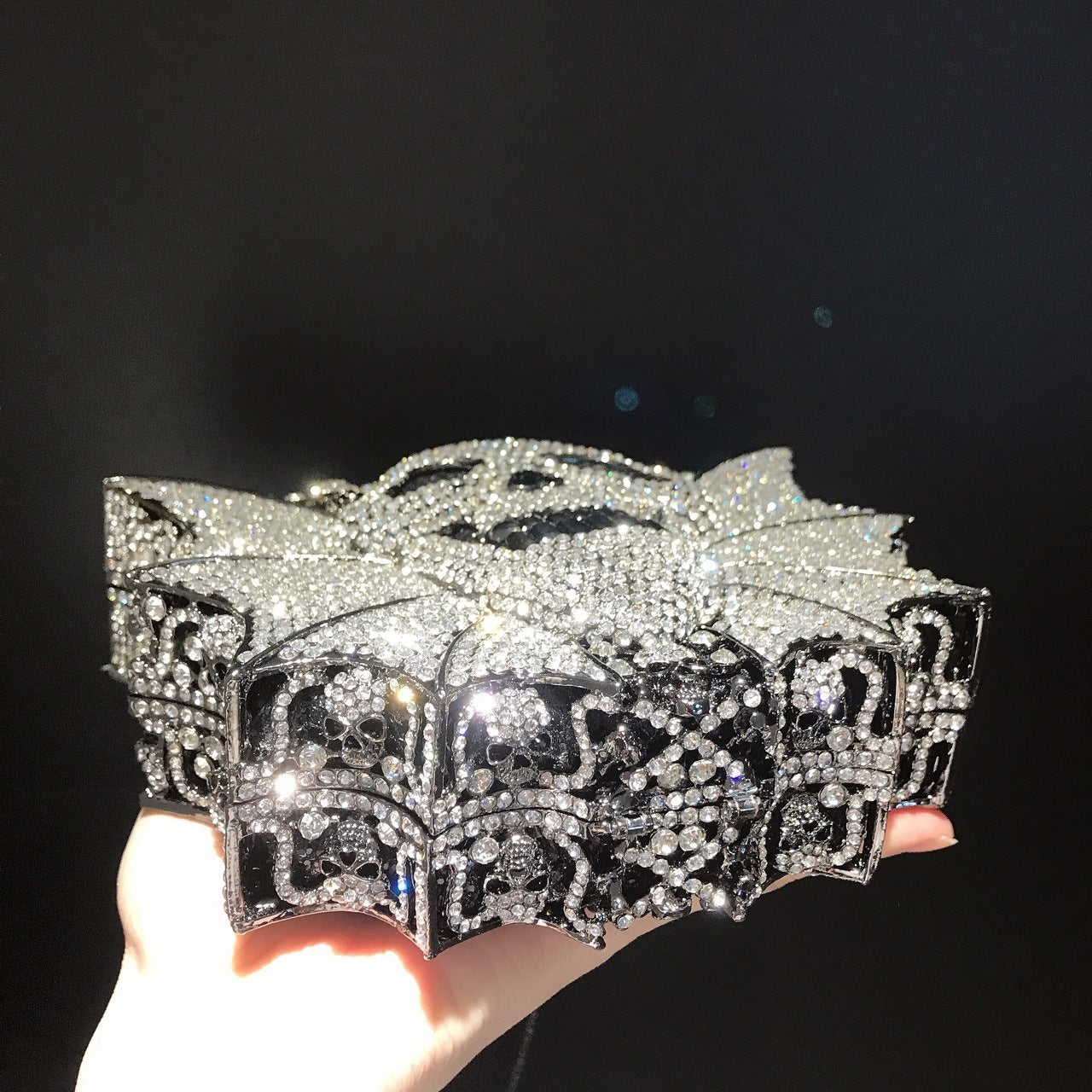 fashion personality bat diamond dinner bag