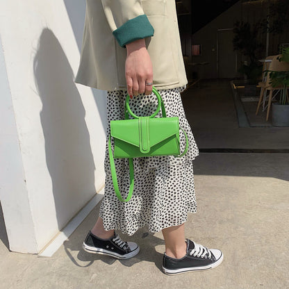 shoulder handbag