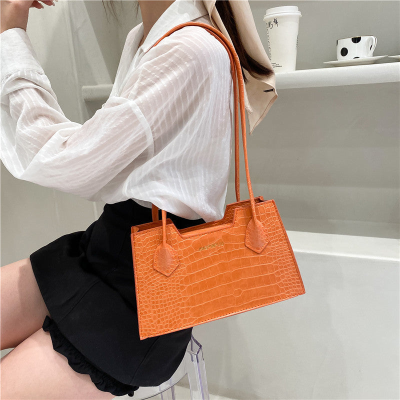 spring and summer new fashion shoulder portable small square bag