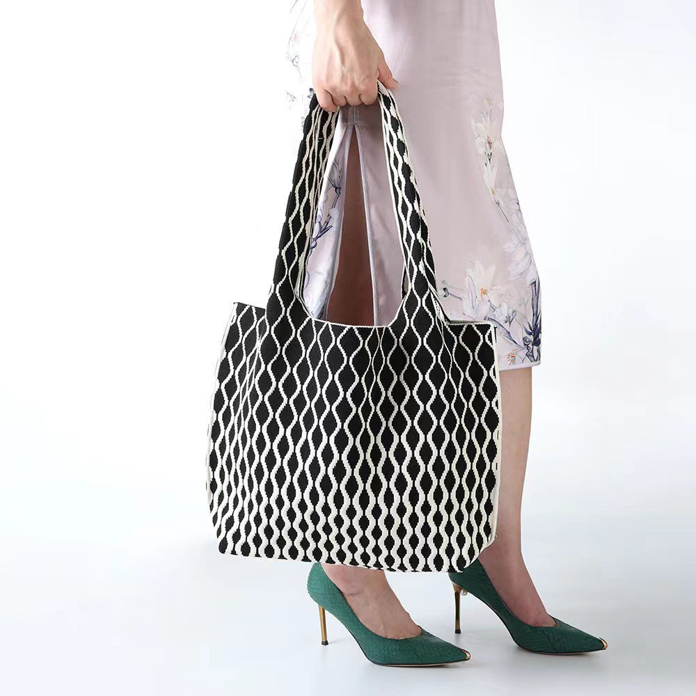 good-looking-big-wave-flying-woven-bag-fashionable-all-match-large-capacity-two-tone