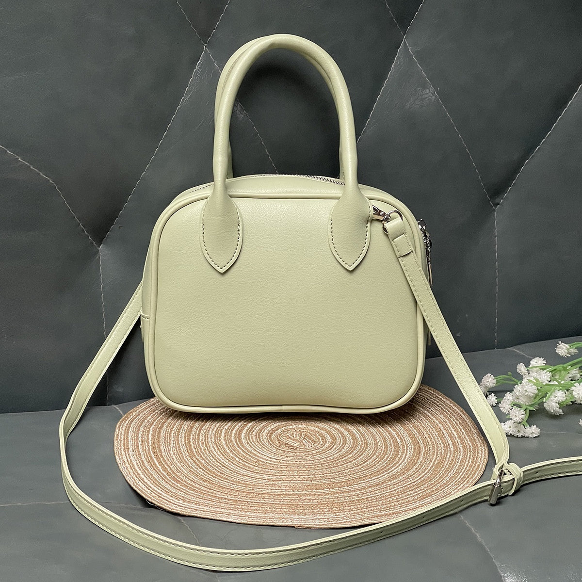 style large capacity textured portable womens bag all matching doctor bag