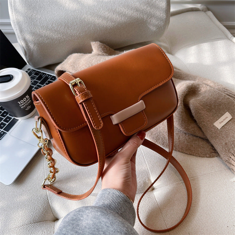 Retro Caramel Saddle Bag Simple New Style