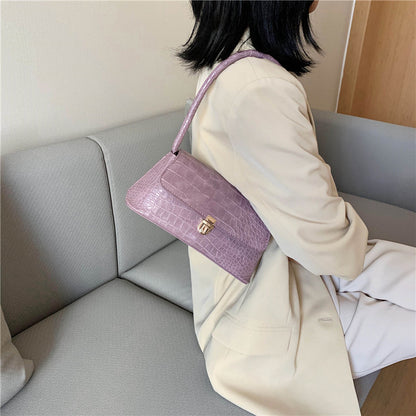 ladies temperament one shoulder handbag