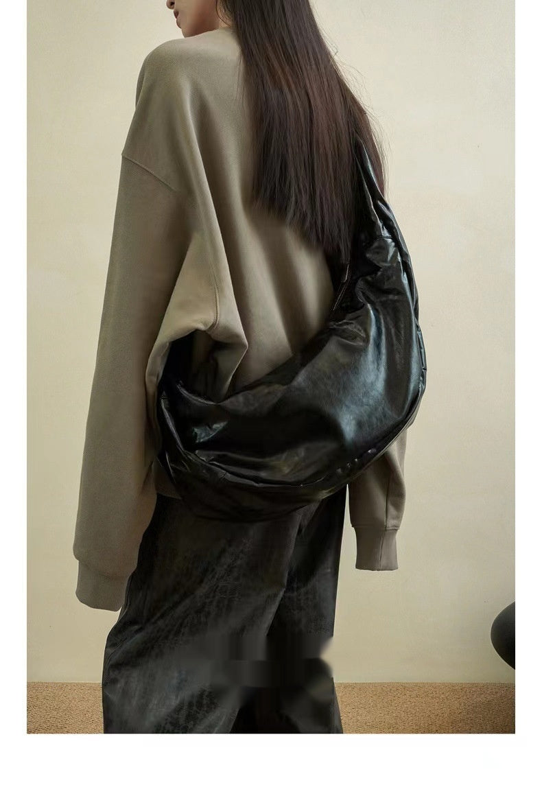 new niche oil wax leather shoulder messenger bag