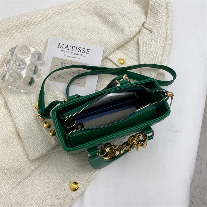 womens korean style fashion thick chain rhombus handbag