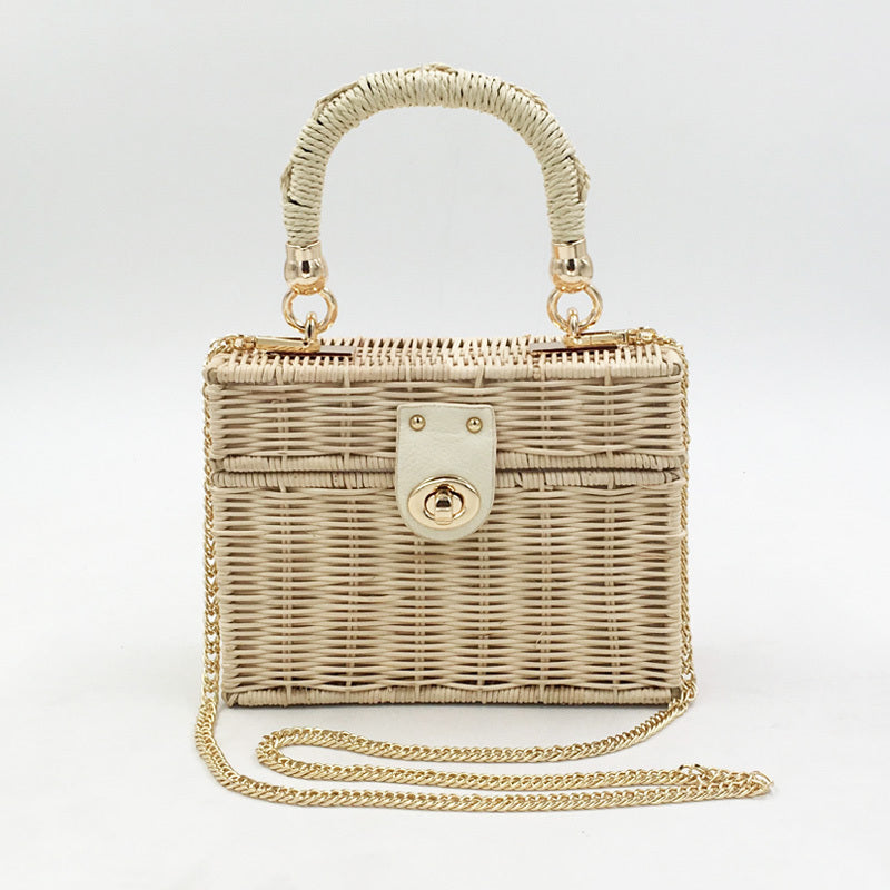 xiaoxiangfeng spot messenger straw bag