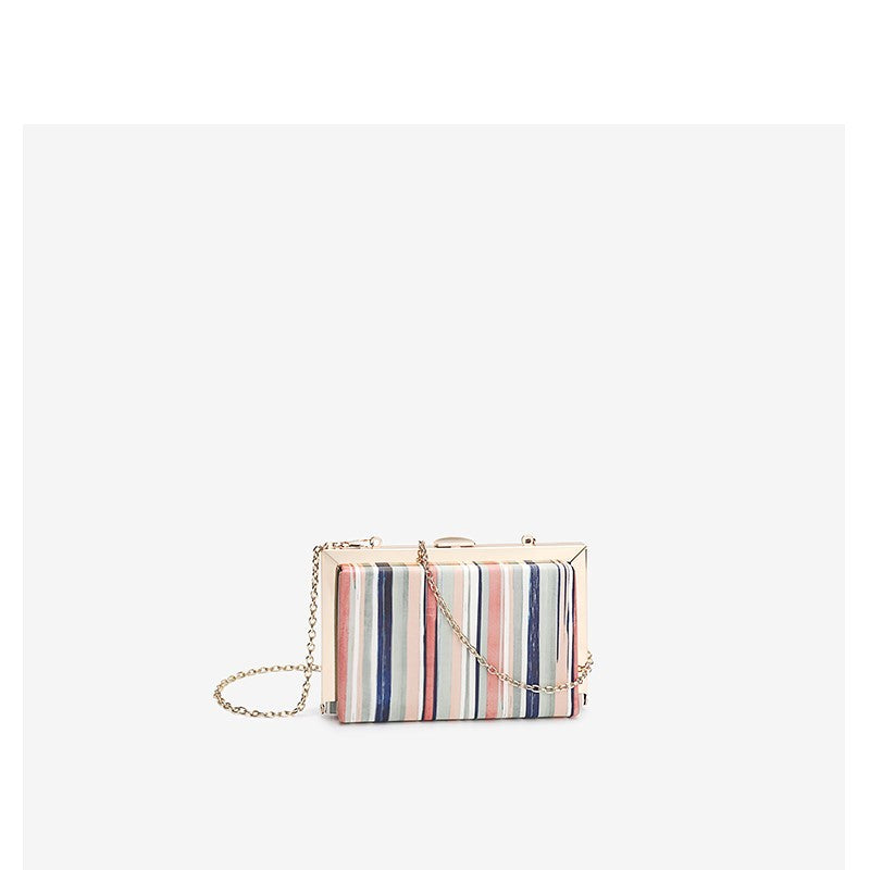 contrasting color clip bag small square bag