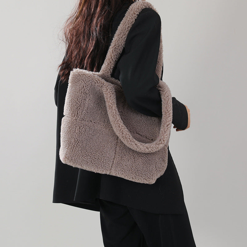 plaid particle lamb wool shoulder bag korean style