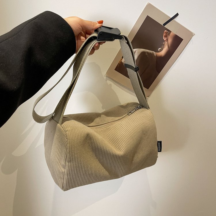 fashionable solid color simple womens shoulder crossbody bag