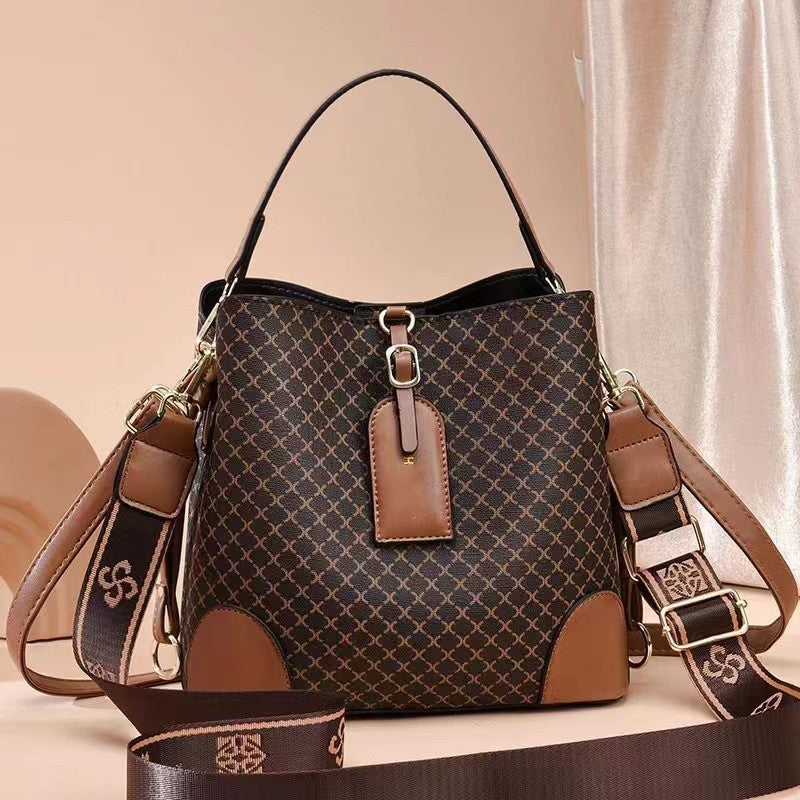 large capacity handbag for women