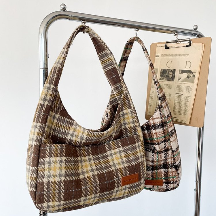 new plaid retro large capacity bag for women