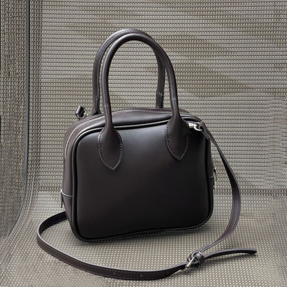 style large capacity textured portable womens bag all matching doctor bag