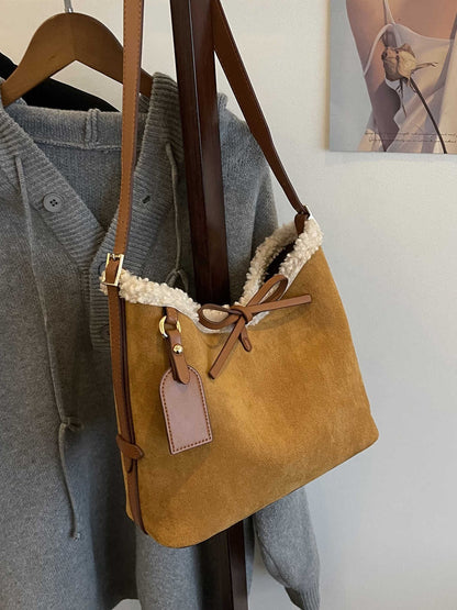 commuter retro large capacity suede bag