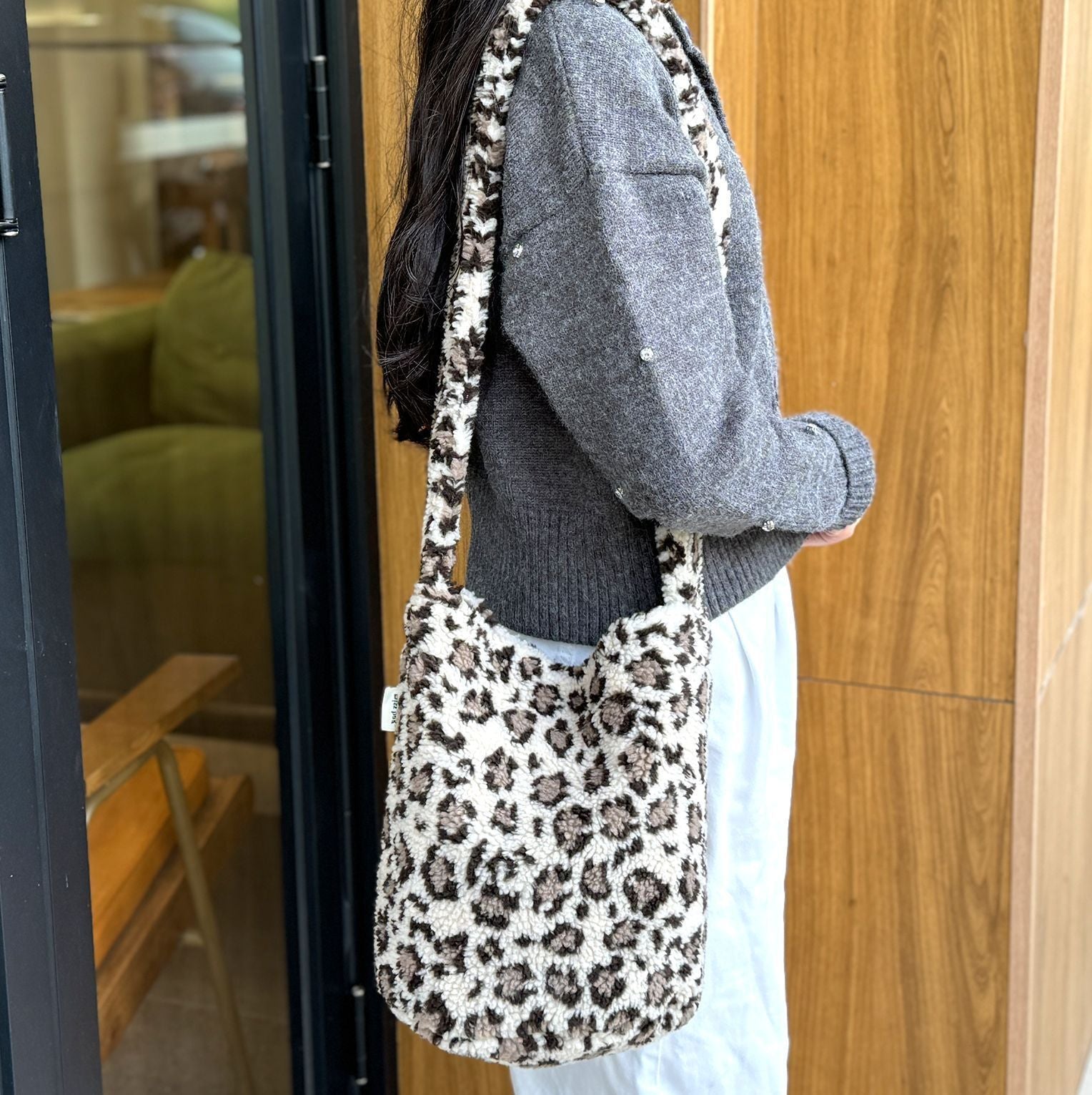 autumn and winter new leopard print letters printed bucket bag large capacity