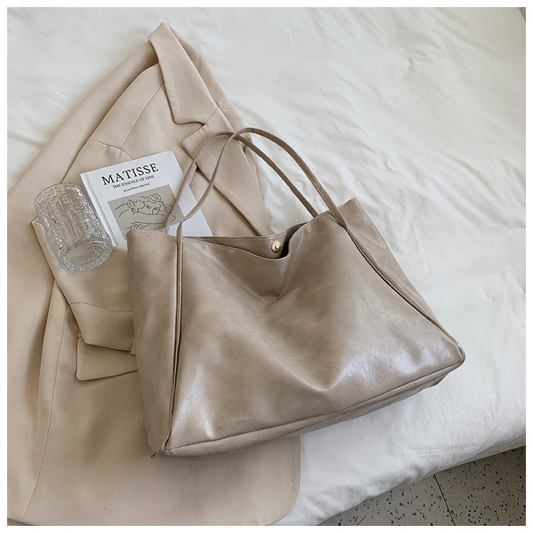fashion handbag new autumn and winter japanese and korean large capacity soft leather shoulder bag retro casual handbag