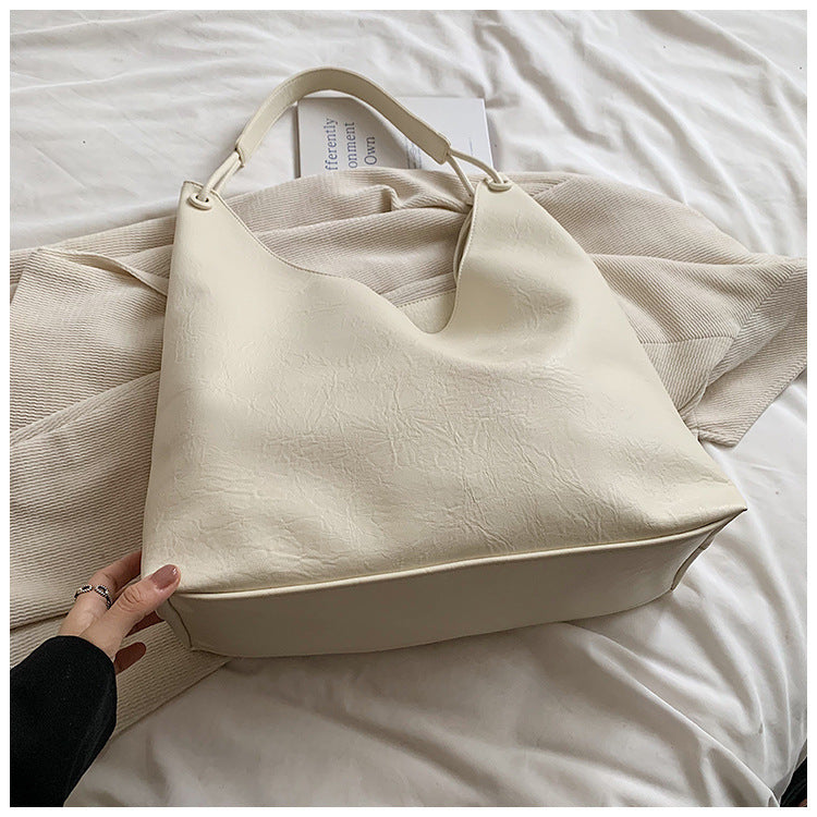 casual retro large capacity all matching western style shoulder bag