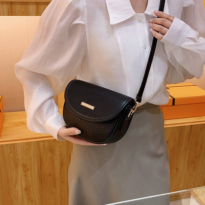 womens niche shoulder messenger bag