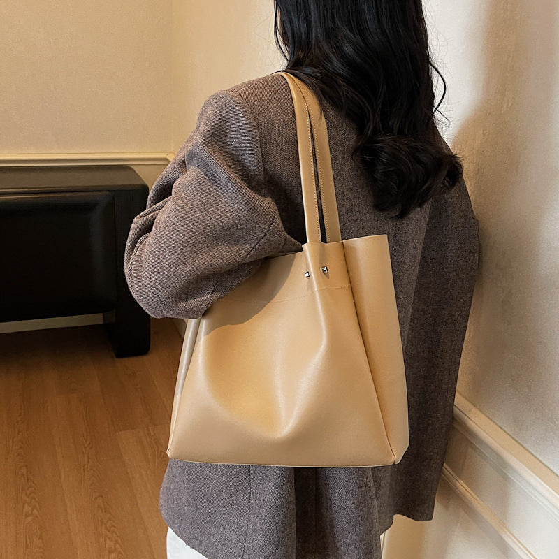 Large-capacity New-style Shoulder Bag Vintage High-end Minimalist
