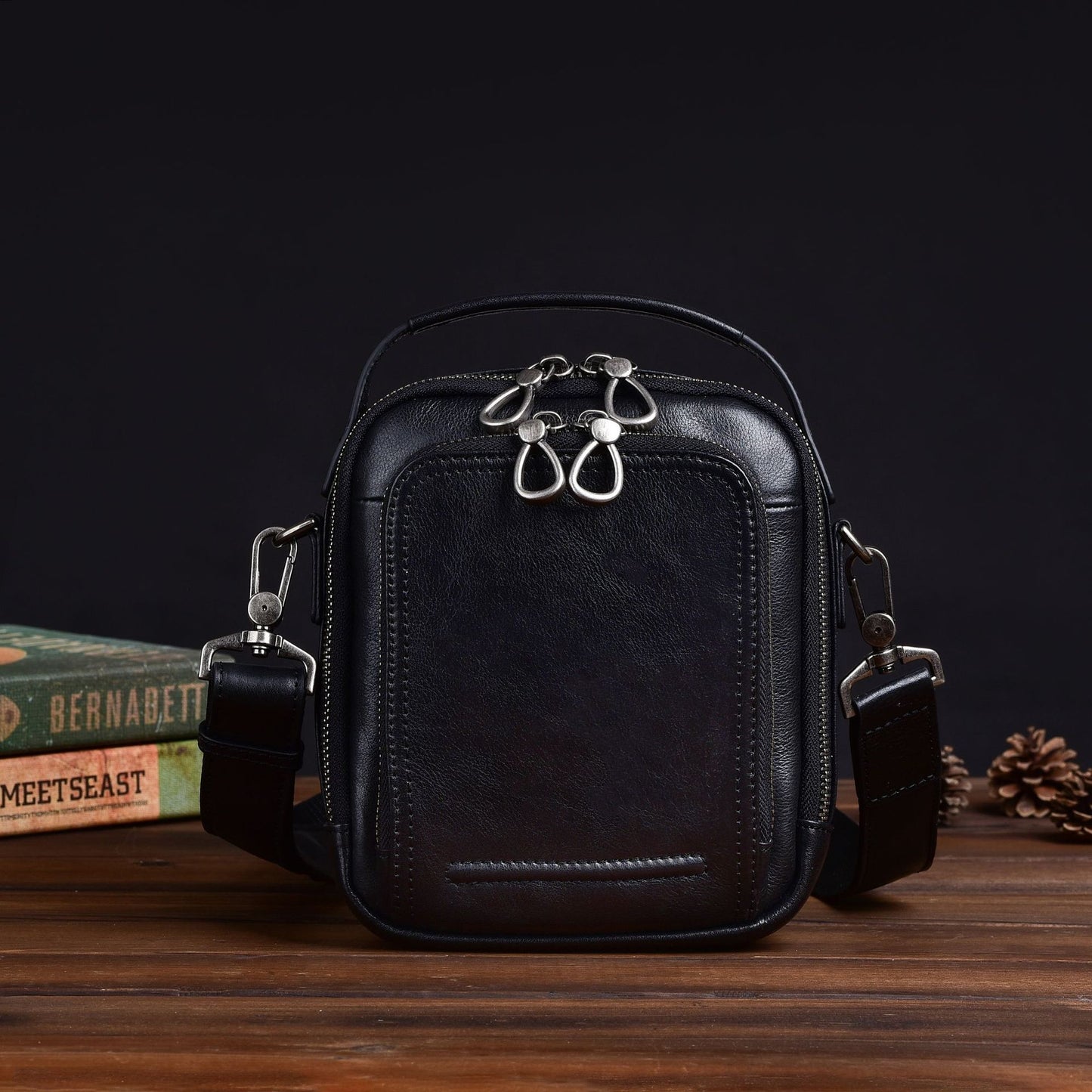 cowhide retro casual mens messenger bag