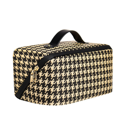 waterproof cosmetic bag with large capacity and portability