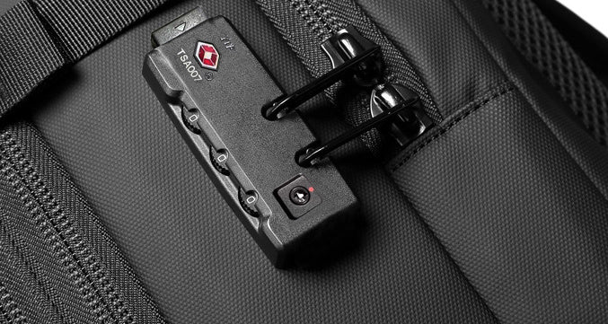 large capacity multifunctional mens travel backpack