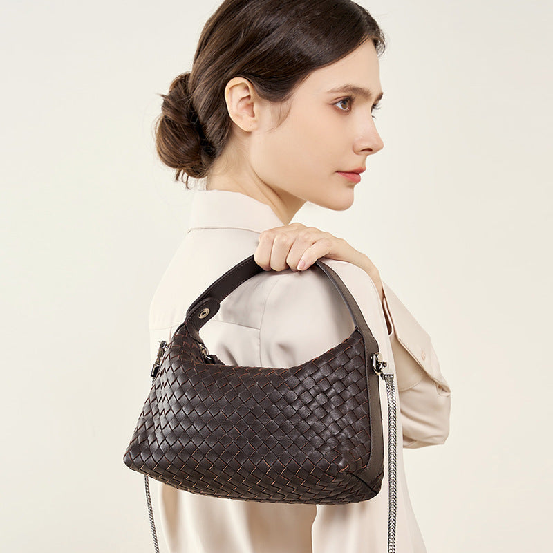 niche-authentic-leather-weave-dumpling-bag