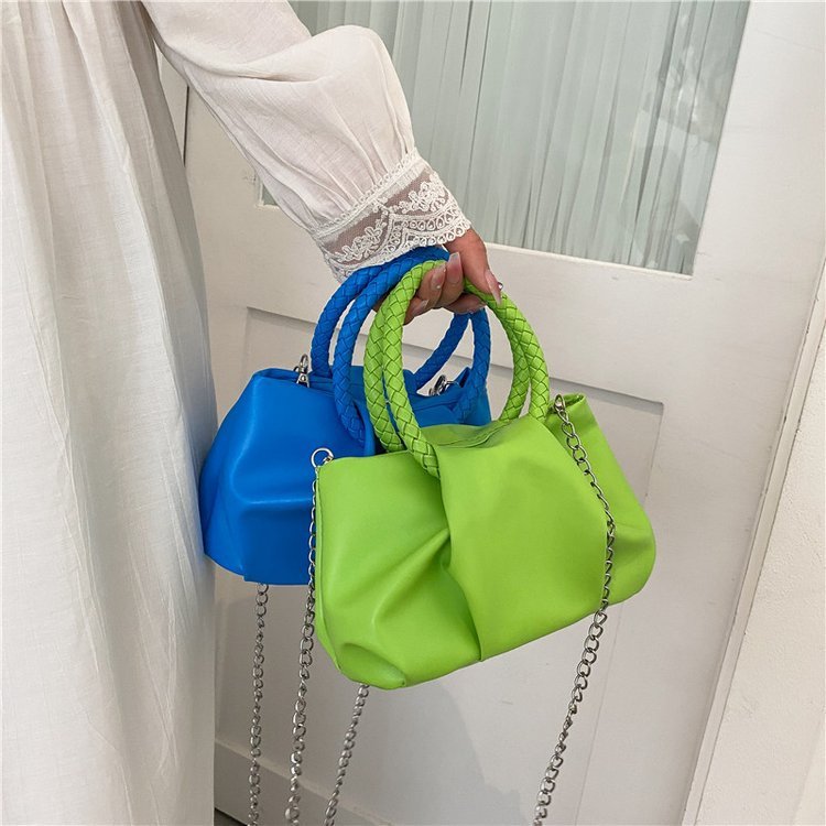 portable-cloud-underarm-pleated-tote-chain-crossbody-bag