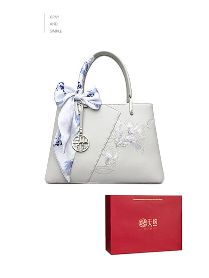practical bags for moms birthday gifts mothers day