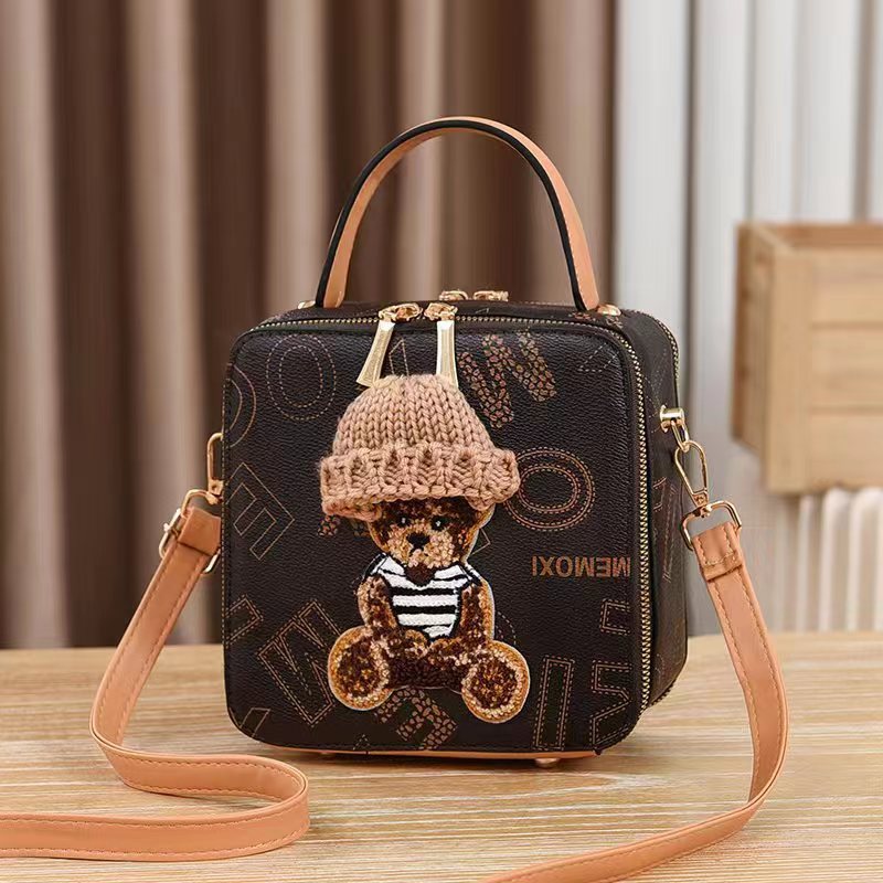 fashion portable bear box bag shoulder