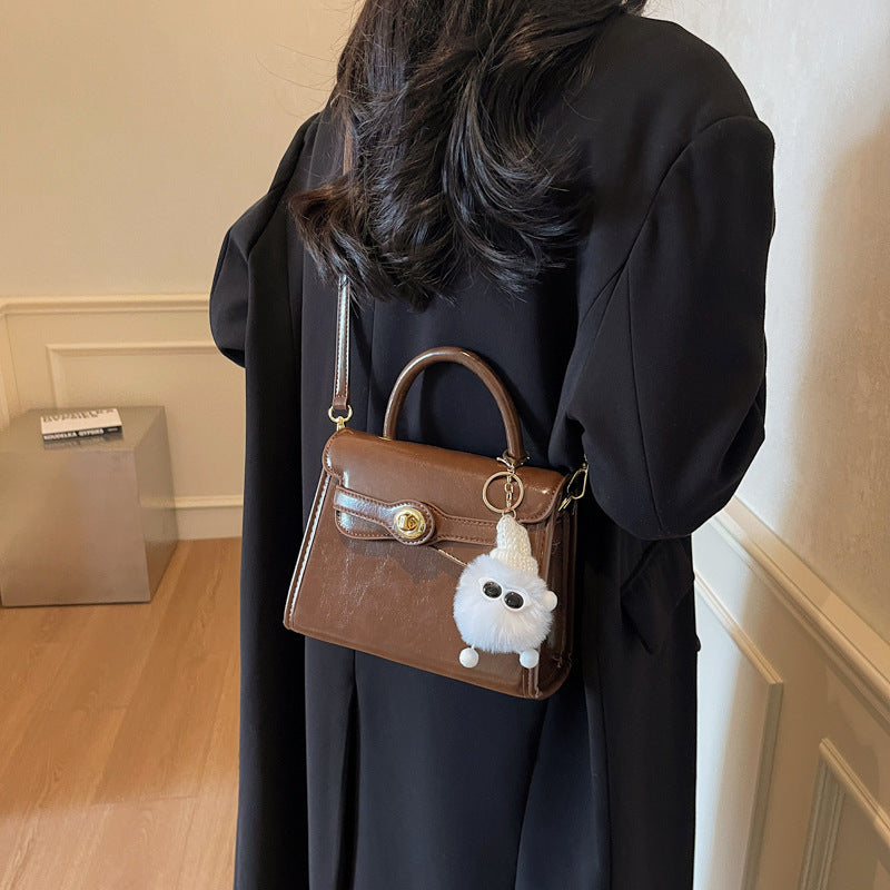 womens fashion portable shoulder messenger bag