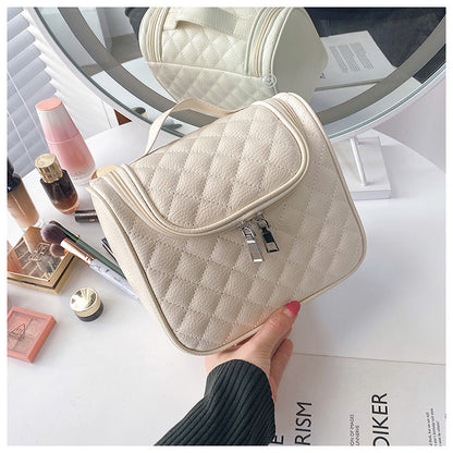 fashionable sling hook wash cosmetic storage bag