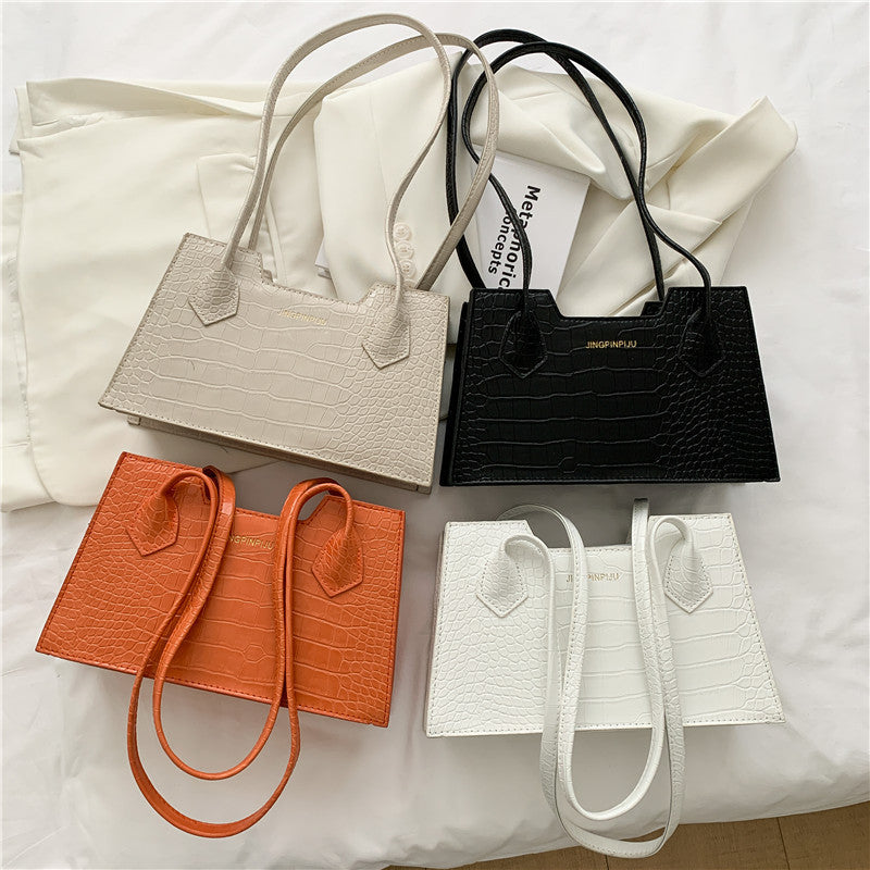 spring and summer new fashion shoulder portable small square bag