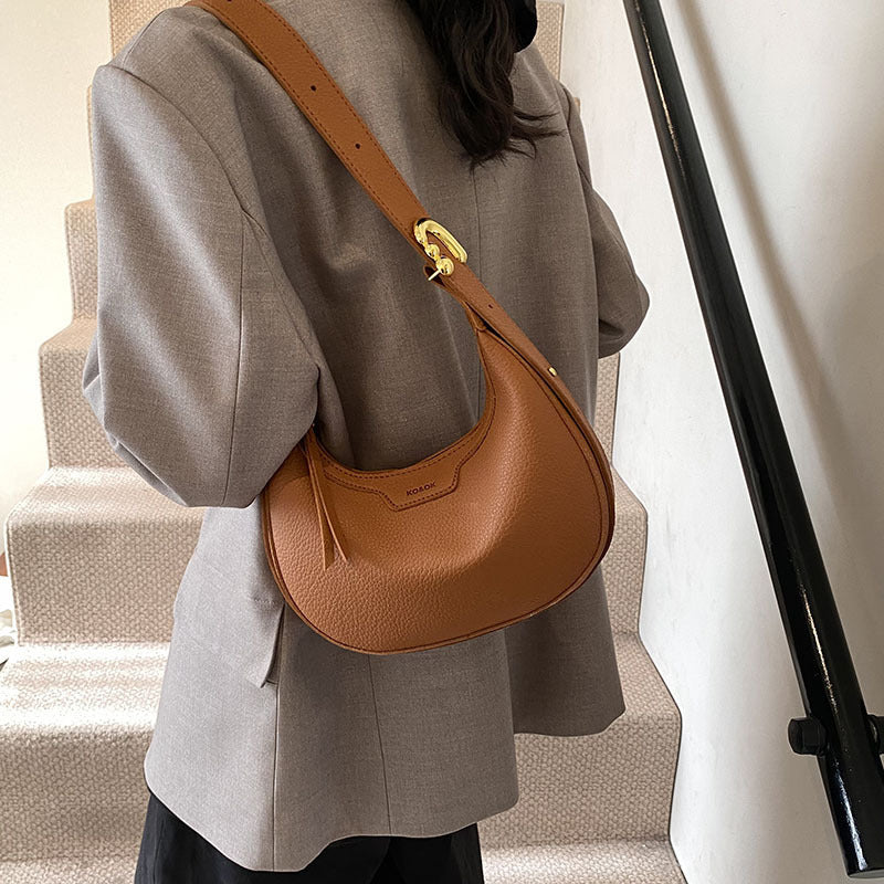 womens fashion special interest shoulder messenger bag