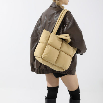 Large Capacity Soft High-grade Cotton-filled Western Style All-matching Underarm Shoulder Bag