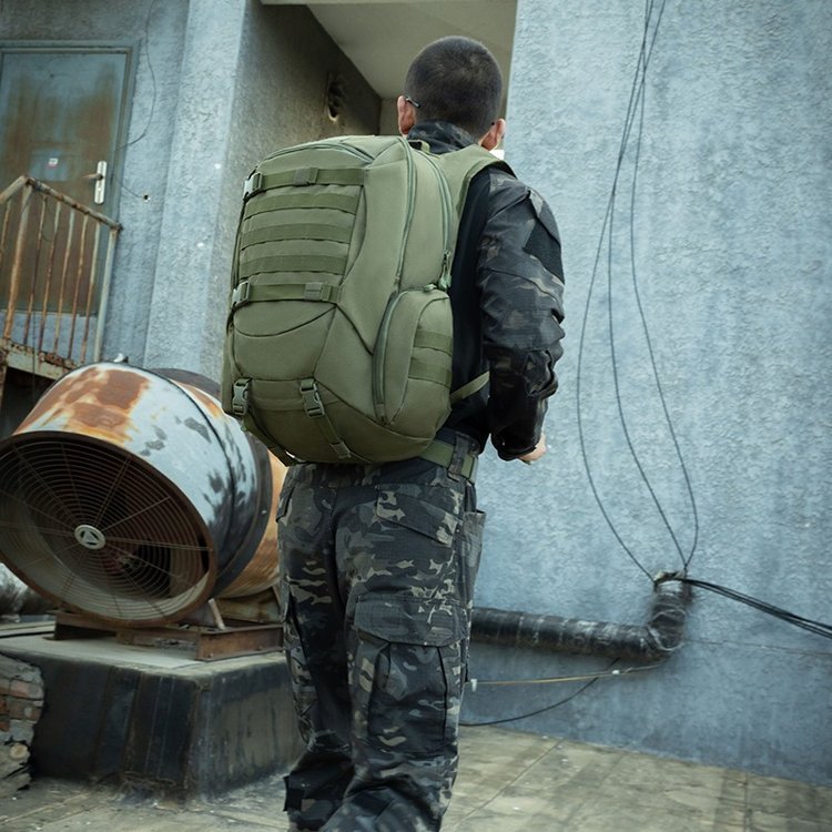 tactical outdoor army fan mountaineering backpack