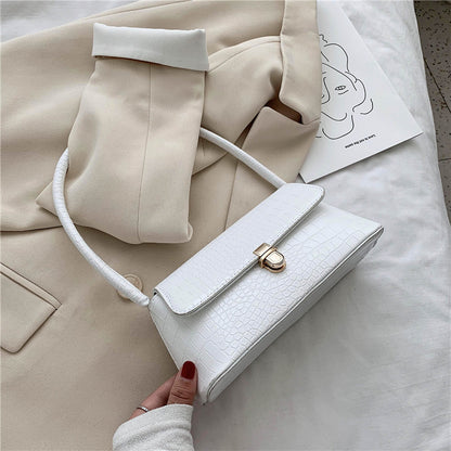 ladies temperament one shoulder handbag