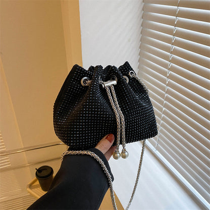 diamond drawstring high grade chain crossbody bag