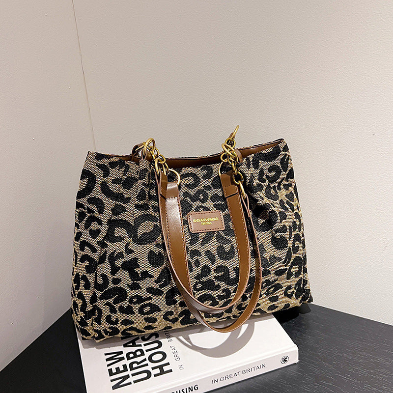 leisure commute large capacity bag simple women