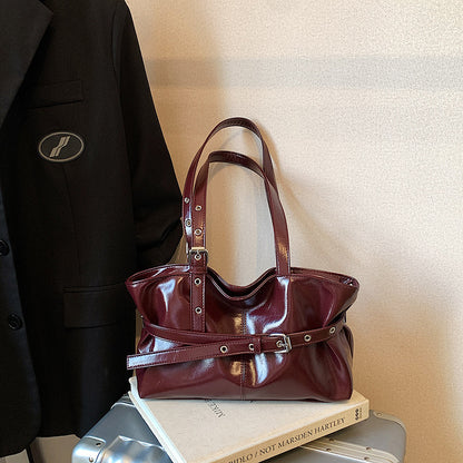 Womens Bag Made From Premium High-end Oil-waxed Leather
