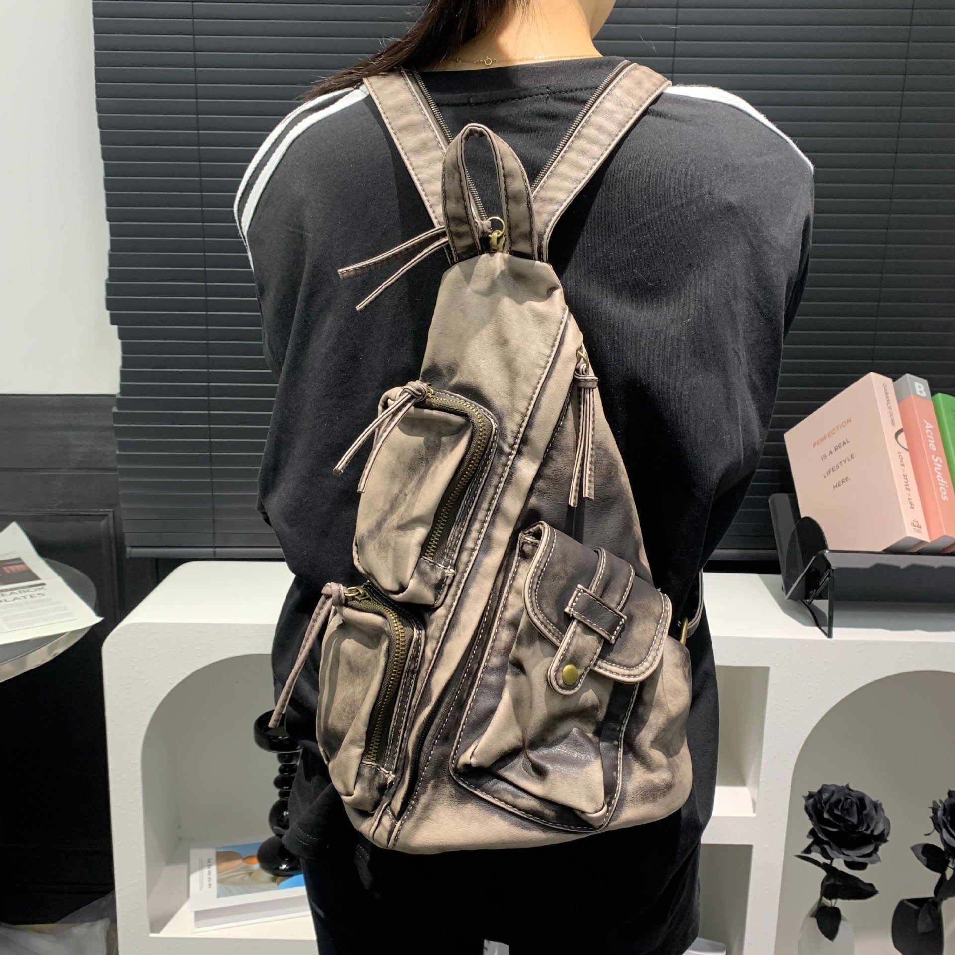 womens fashion retro shoulder messenger bag