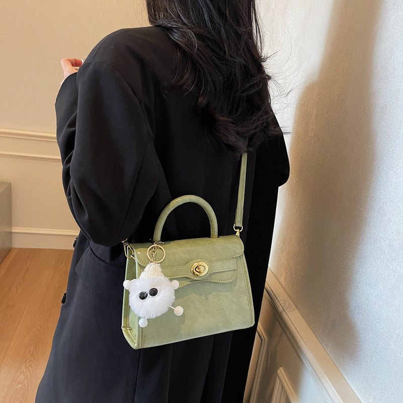 womens fashion portable shoulder messenger bag