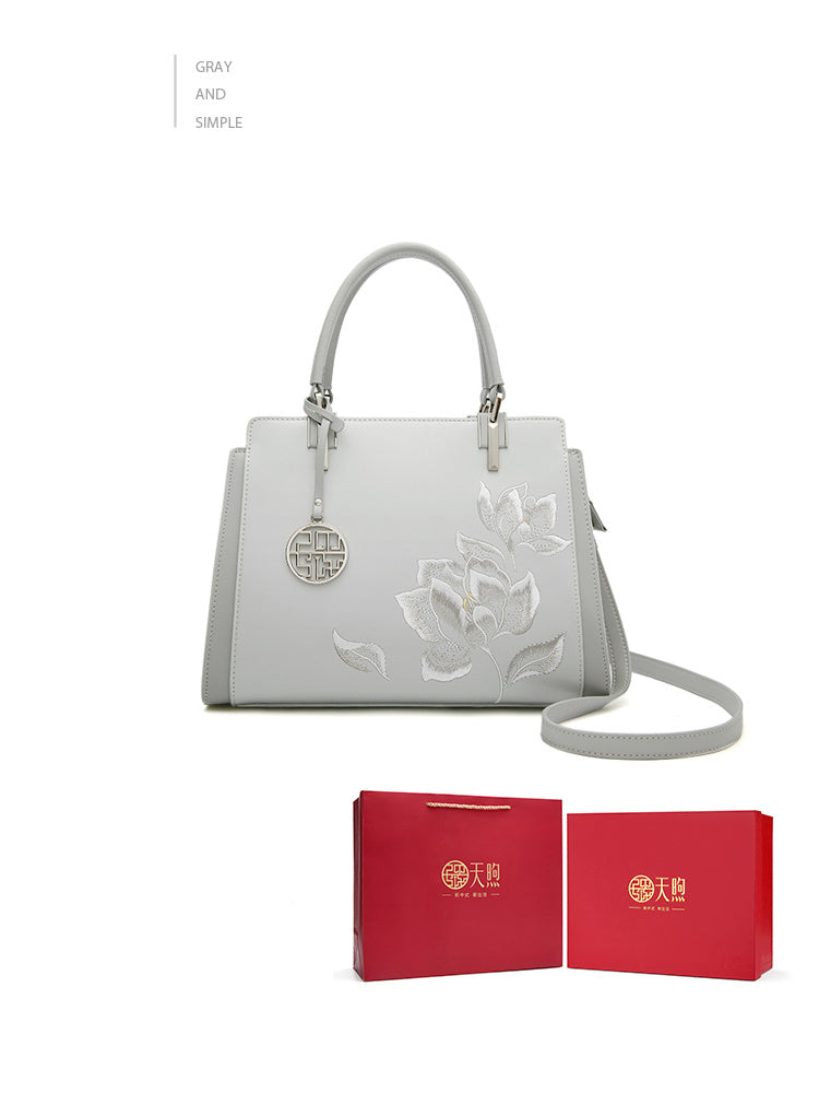 practical bags for moms birthday gifts mothers day