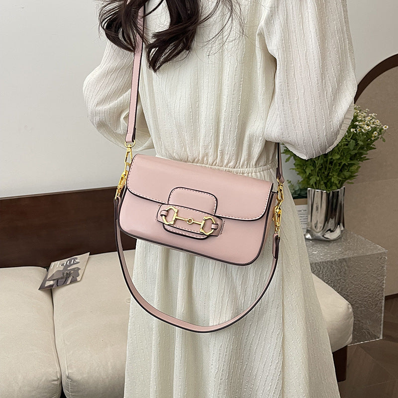 portable high sense special interest design messenger bag